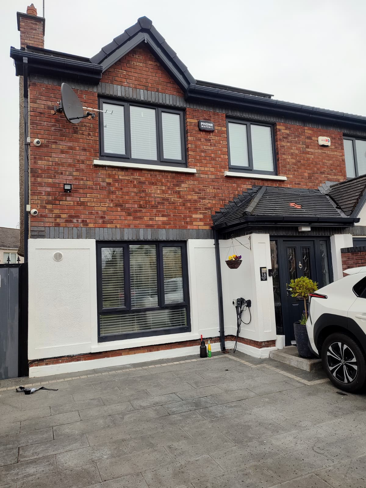 whatsapp image 2026 04 12 at 21.54.04